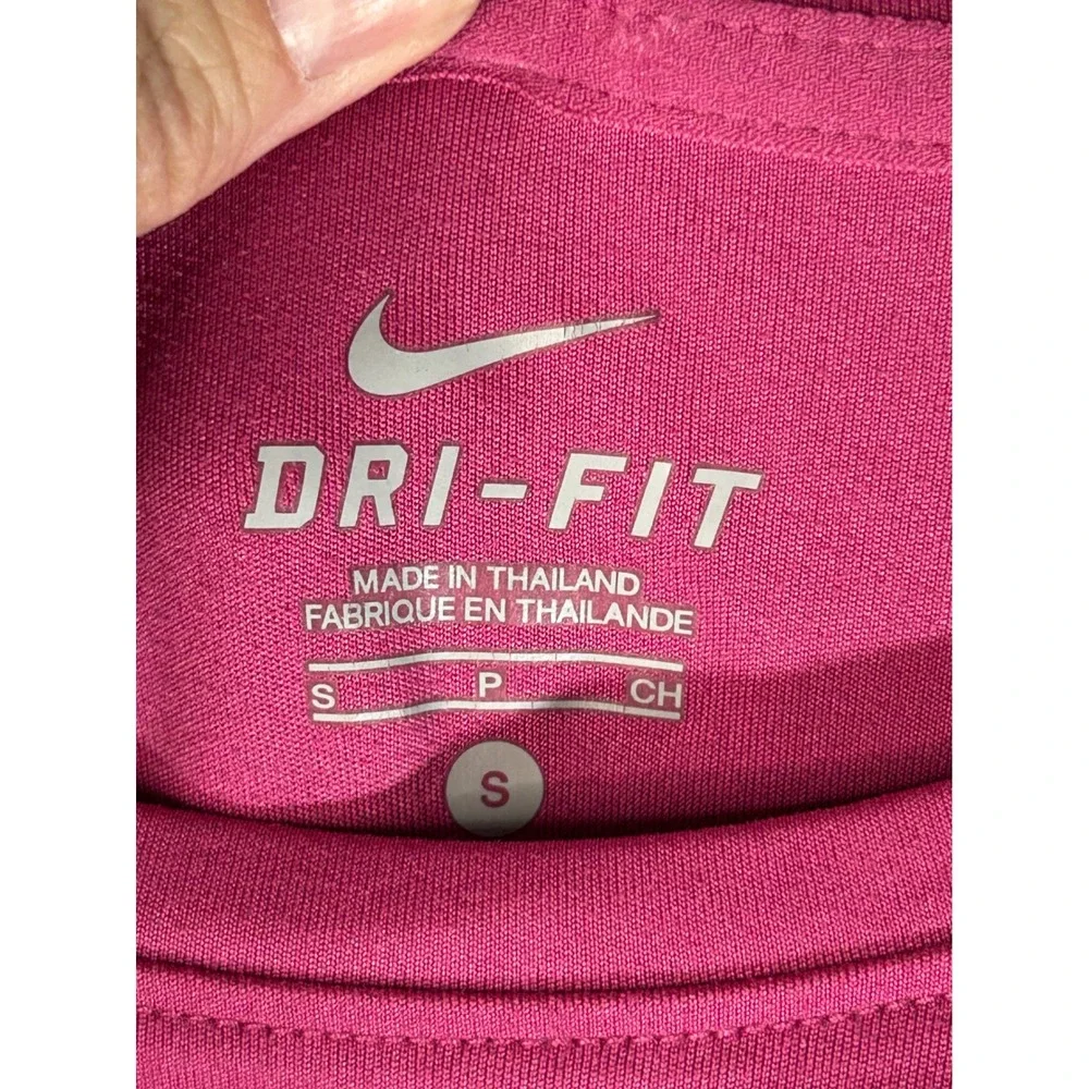 Nike Dri-FIT Livestrong Pink‎ Long Sleeve Athletic Training Shirt Womens S Y2K